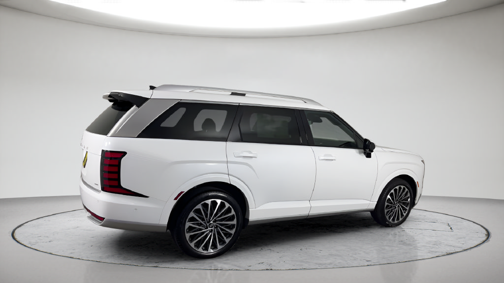 Used 2026 Hyundai Palisade Calligraphy AWD/4WD image 6