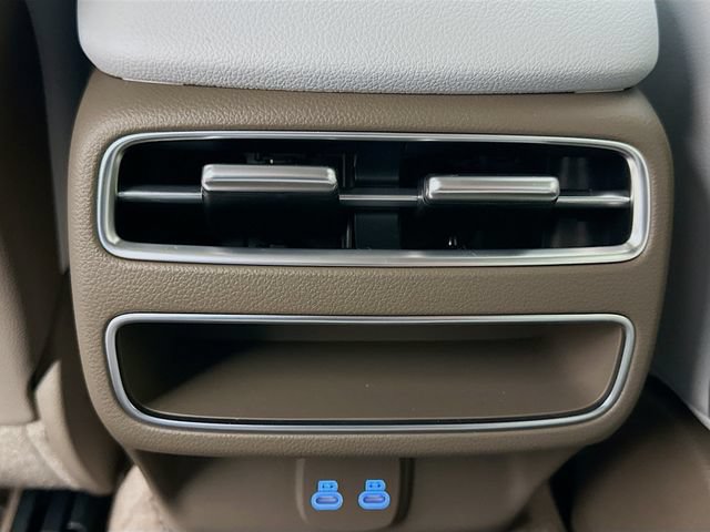 New 2026 Genesis GV70 2.5T Advanced AWD/4WD image 18