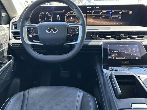 Certified 2025 INFINITI QX80 Luxe w/ Exterior Package image 26