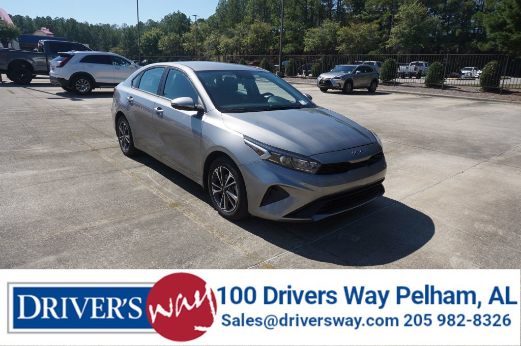 Used 2023 Kia Forte LXS w/ LXS Technology Package FWD image 1