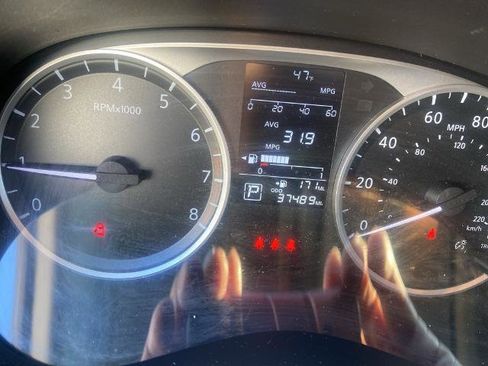 Certified 2023 Nissan Kicks S image 4