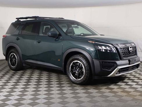 Used 2024 Nissan Pathfinder Rock Creek image 2