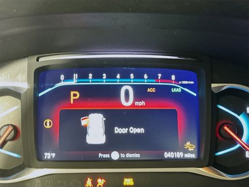 Used 2022 Honda Pilot Touring image 10