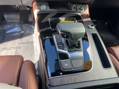 Used 2025 Audi Q5 e Premium Plus image 26