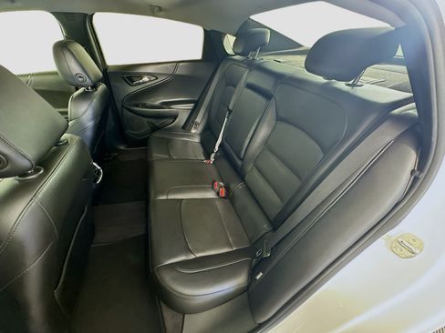 Used 2020 Chevrolet Malibu Premier FWD image 29