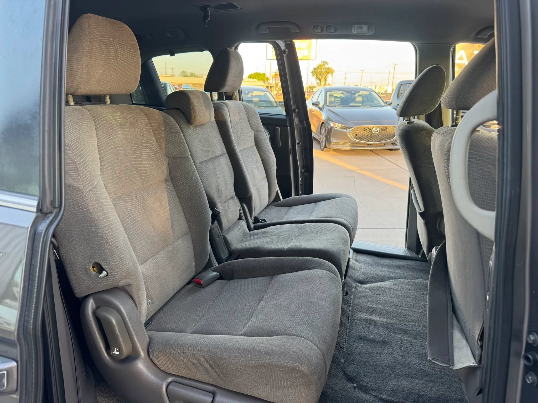 Used 2011 Honda Odyssey EX image 19