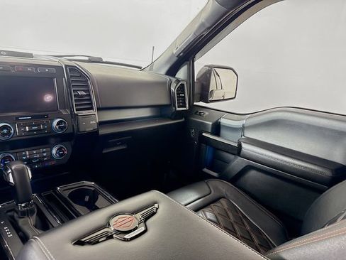 Used 2019 Ford F150 Lariat w/ Equipment Group 502A Luxury AWD/4WD image 26