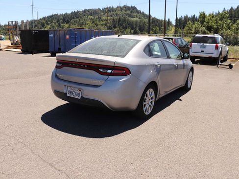 Used 2016 Dodge Dart Limited FWD image 5