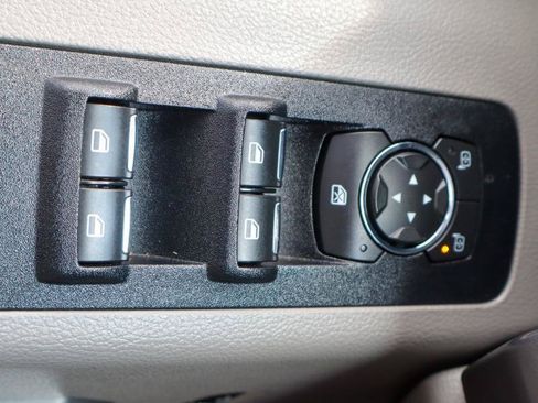Used 2019 Ford F150 XLT w/ Equipment Group 301A Mid RWD image 23