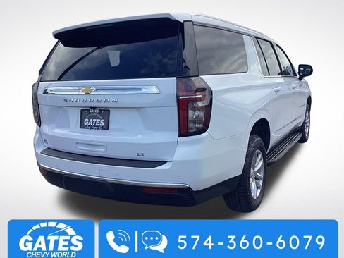 Used 2023 Chevrolet Suburban LT image 9