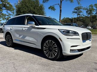 Used 2022 Lincoln Aviator Black Label w/ Dynamic Handling Package video 2