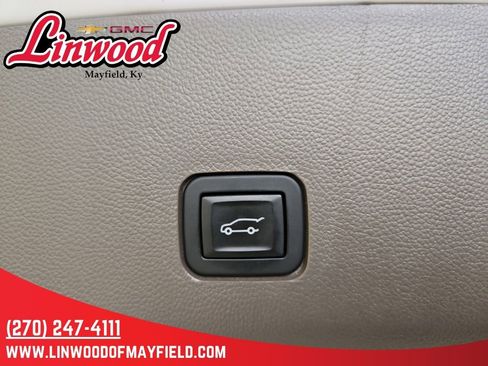 Used 2018 Chevrolet Traverse Premier AWD/4WD image 15