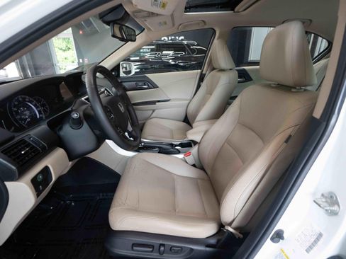 Used 2013 Honda Accord EX-L image 9