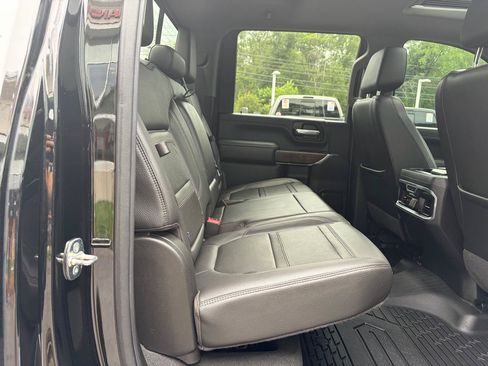 Used 2020 GMC Sierra 2500 Denali w/ Gooseneck/5TH Wheel Package AWD/4WD image 42