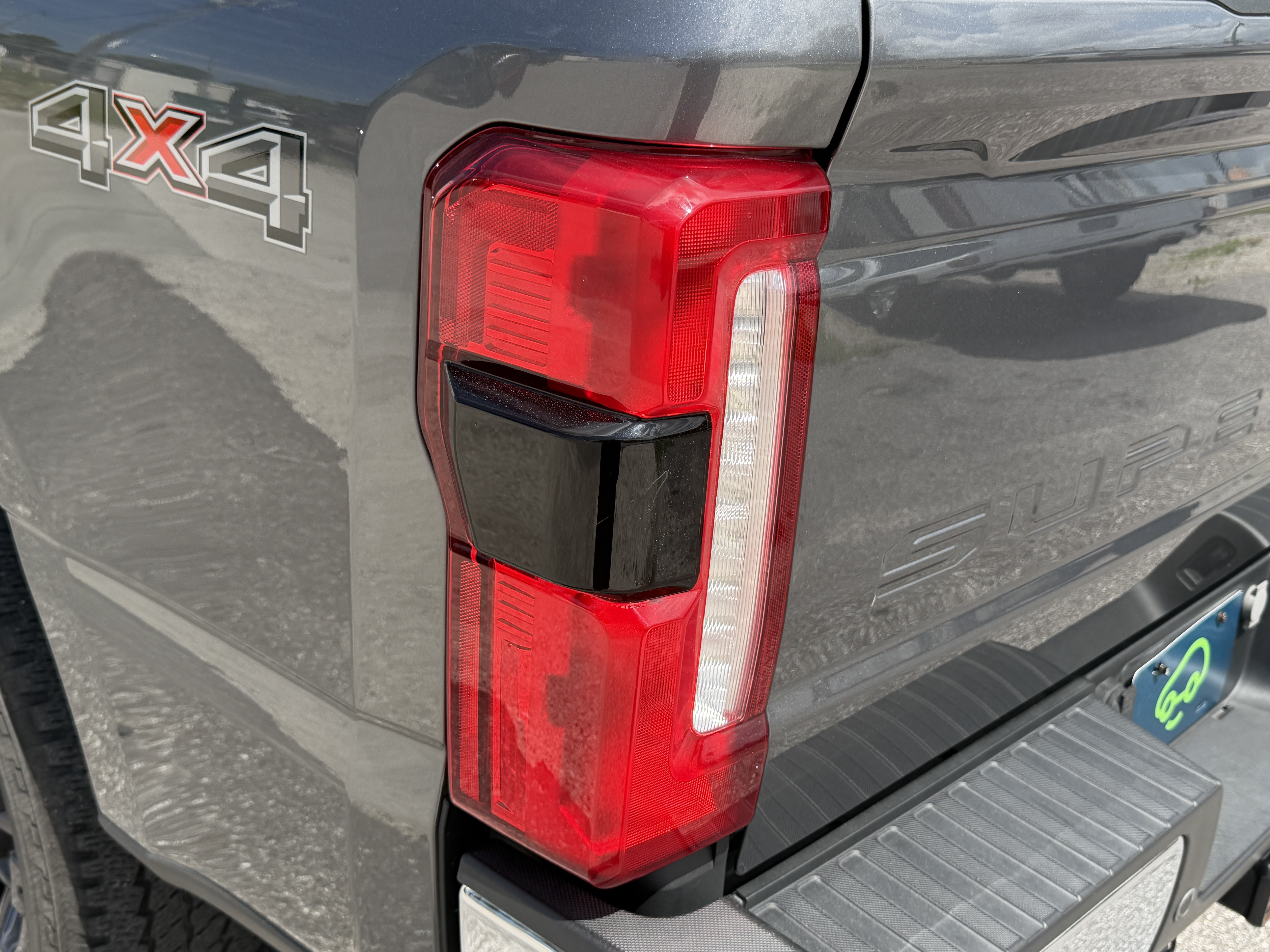 Used 2024 Ford F250 Lariat w/ Chrome Package AWD/4WD image 10