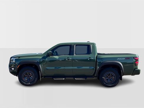 New 2026 Nissan Frontier PRO-4X w/ Pro-4x Convenience Package image 2