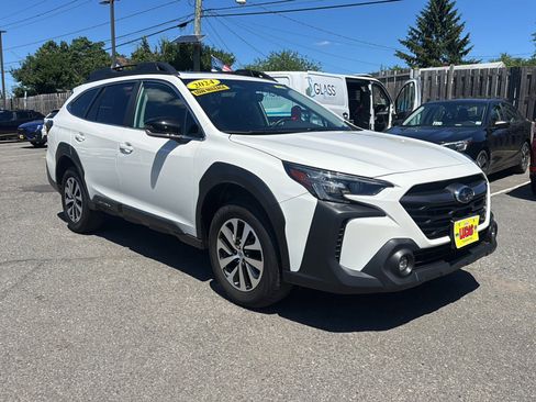 Certified 2024 Subaru Outback Premium AWD/4WD image 4