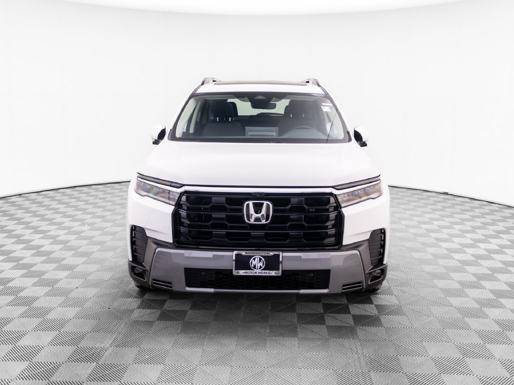 New 2026 Honda Pilot Touring image 9