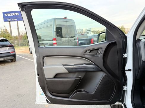 Used 2017 Chevrolet Colorado W/T w/ WT Convenience Package image 14