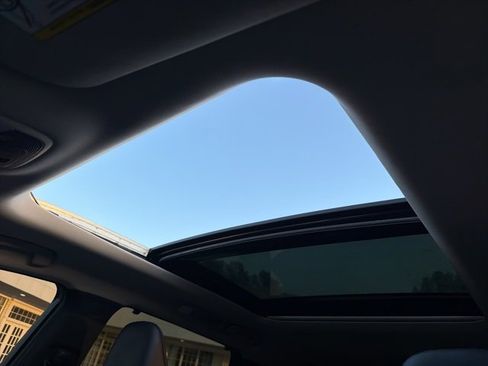 Used 2023 INFINITI QX60 Luxe w/ Vision Package image 36