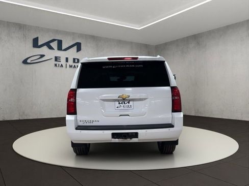 Used 2017 Chevrolet Suburban LT image 6