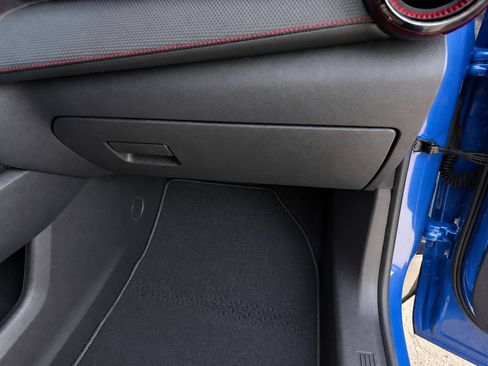 Certified 2025 Chevrolet Equinox RS w/ Safety and Technology Package FWD image 44