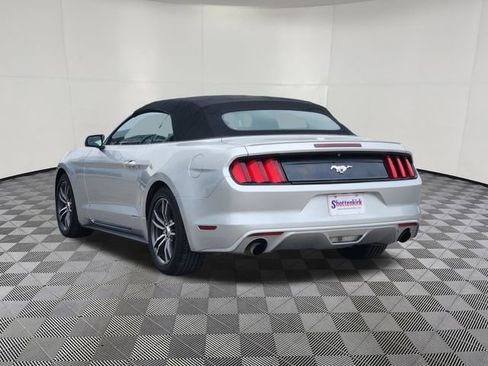 Used 2017 Ford Mustang Premium RWD image 4