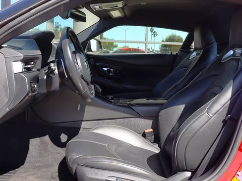 Used 2020 Toyota Supra Premium w/ Driver Assist Package image 32