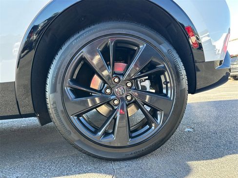 Used 2025 Buick Envision Sport Touring image 20