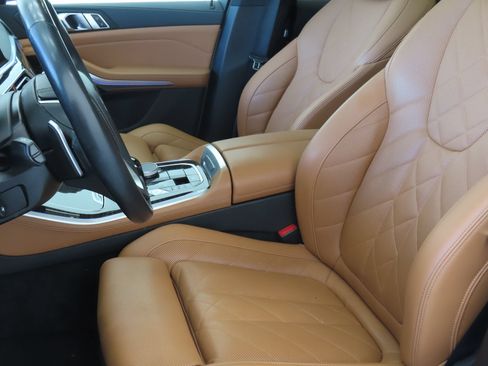 Used 2023 BMW X5 xDrive40i w/ Premium Package AWD/4WD image 11