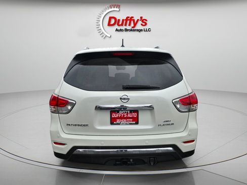 Used 2016 Nissan Pathfinder Platinum AWD/4WD image 22