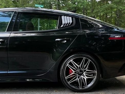 Used 2022 Kia Stinger GT1 w/ Red Interior Color Package AWD/4WD image 5