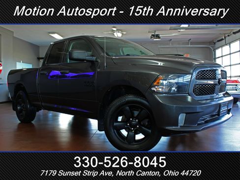 Used 2018 RAM 1500 Express w/ Express Value Package AWD/4WD image 2