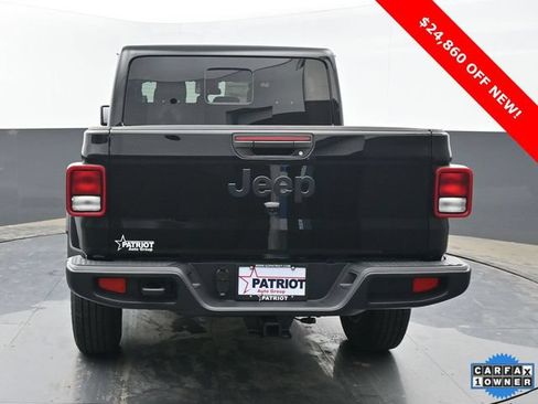Used 2025 Jeep Gladiator Sport w/ Premium Package AWD/4WD image 12