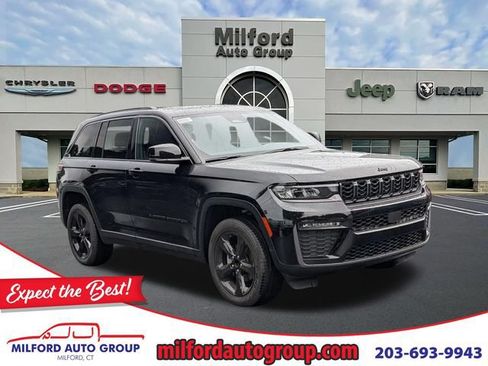 New 2026 Jeep Grand Cherokee Limited w/ Limited Altitude Package AWD/4WD image 1