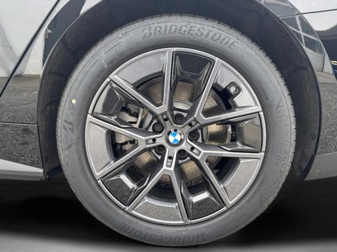 New 2026 BMW i4 eDrive40 w/ Parking Assistance Package image 33