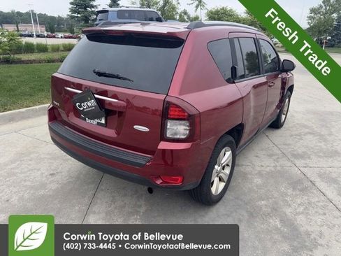 Used 2015 Jeep Compass Latitude AWD/4WD image 7