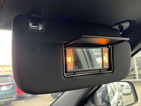 Used 2020 Jeep Grand Cherokee Limited image 27