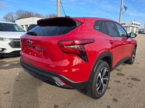 New 2026 Chevrolet Trax RS w/ Driver Confidence Package image 4