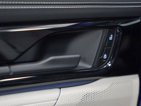 New 2026 Porsche Panamera 4 AWD/4WD image 15