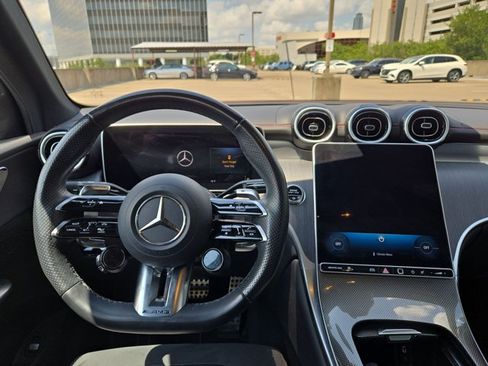 Used 2024 Mercedes-Benz GLC 43 AMG 4MATIC image 19