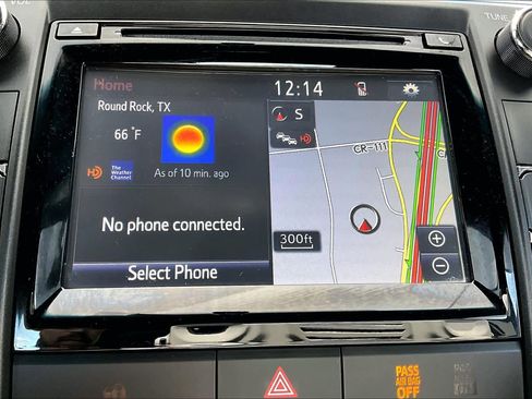 Used 2015 Toyota Camry SE w/ Moonroof Package image 34