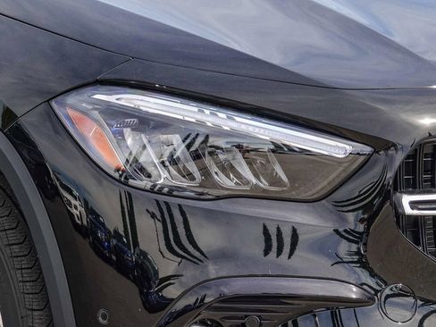 Certified 2026 Mercedes-Benz GLA 250 image 9