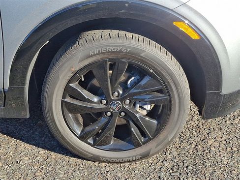 Certified 2024 Buick Encore GX Sport Touring image 8