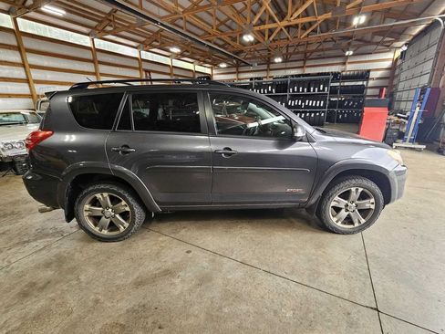 Used 2010 Toyota RAV4 Sport AWD/4WD image 9