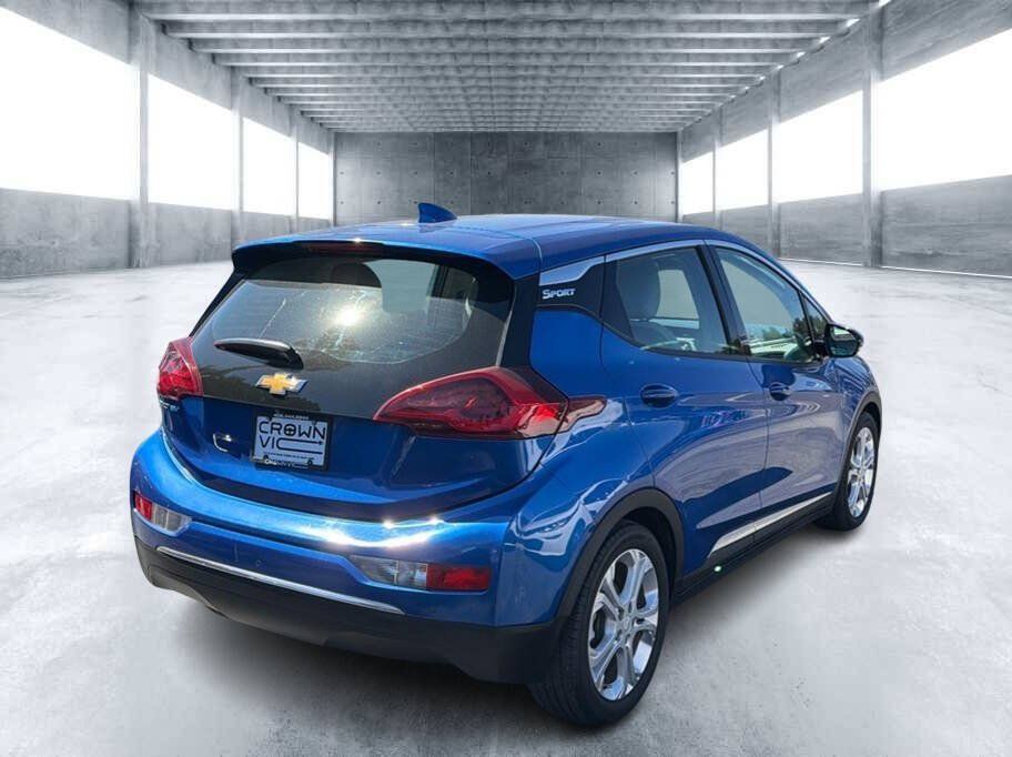Used 2021 Chevrolet Bolt LT FWD image 3