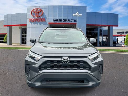 Used 2024 Toyota RAV4 XLE w/ Convenience Package FWD image 3