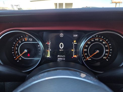 Used 2023 Jeep Gladiator Rubicon w/ Trailer Tow Package image 35