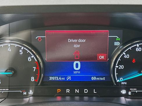 Used 2023 Ford Maverick Lariat w/ Equipment Group 500A Standard image 17