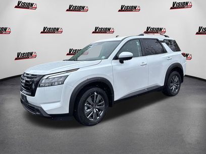 New 2025 Nissan Pathfinder SV w/ SV Premium Package